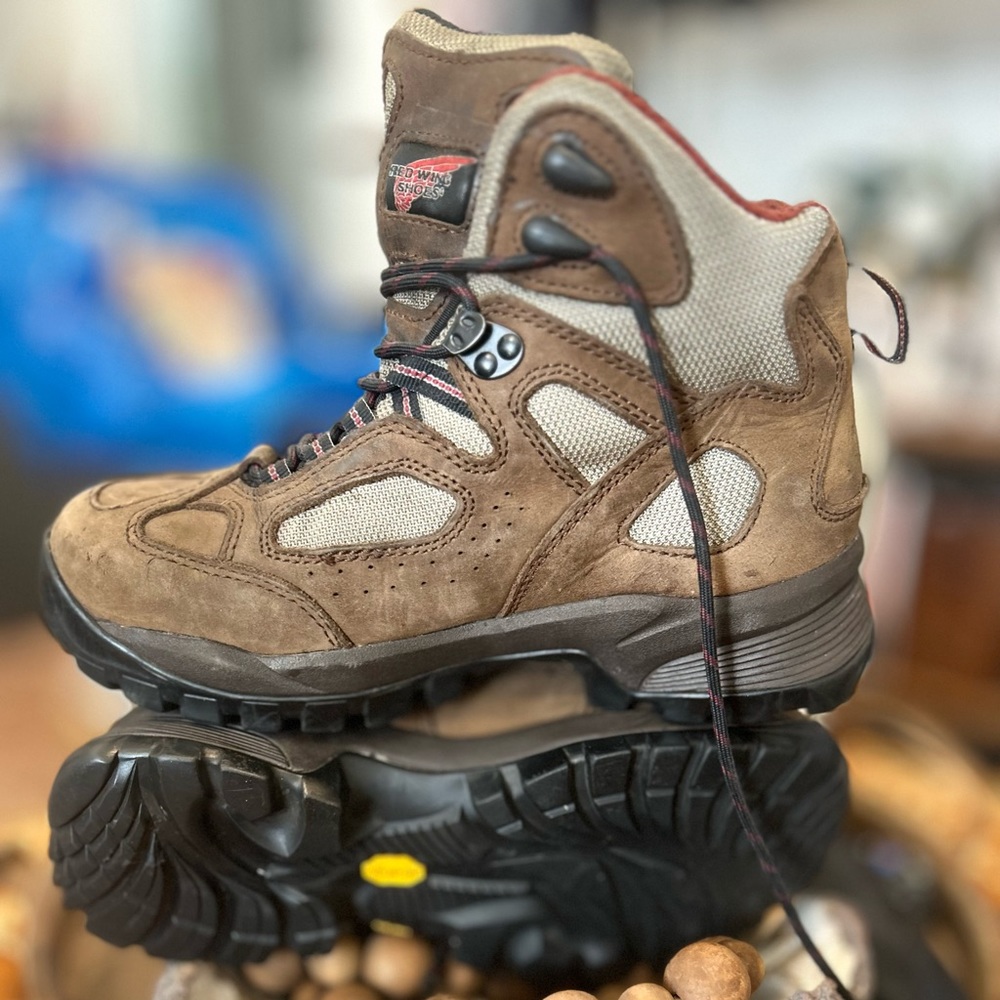 Red Wing Women’s Safety Boots